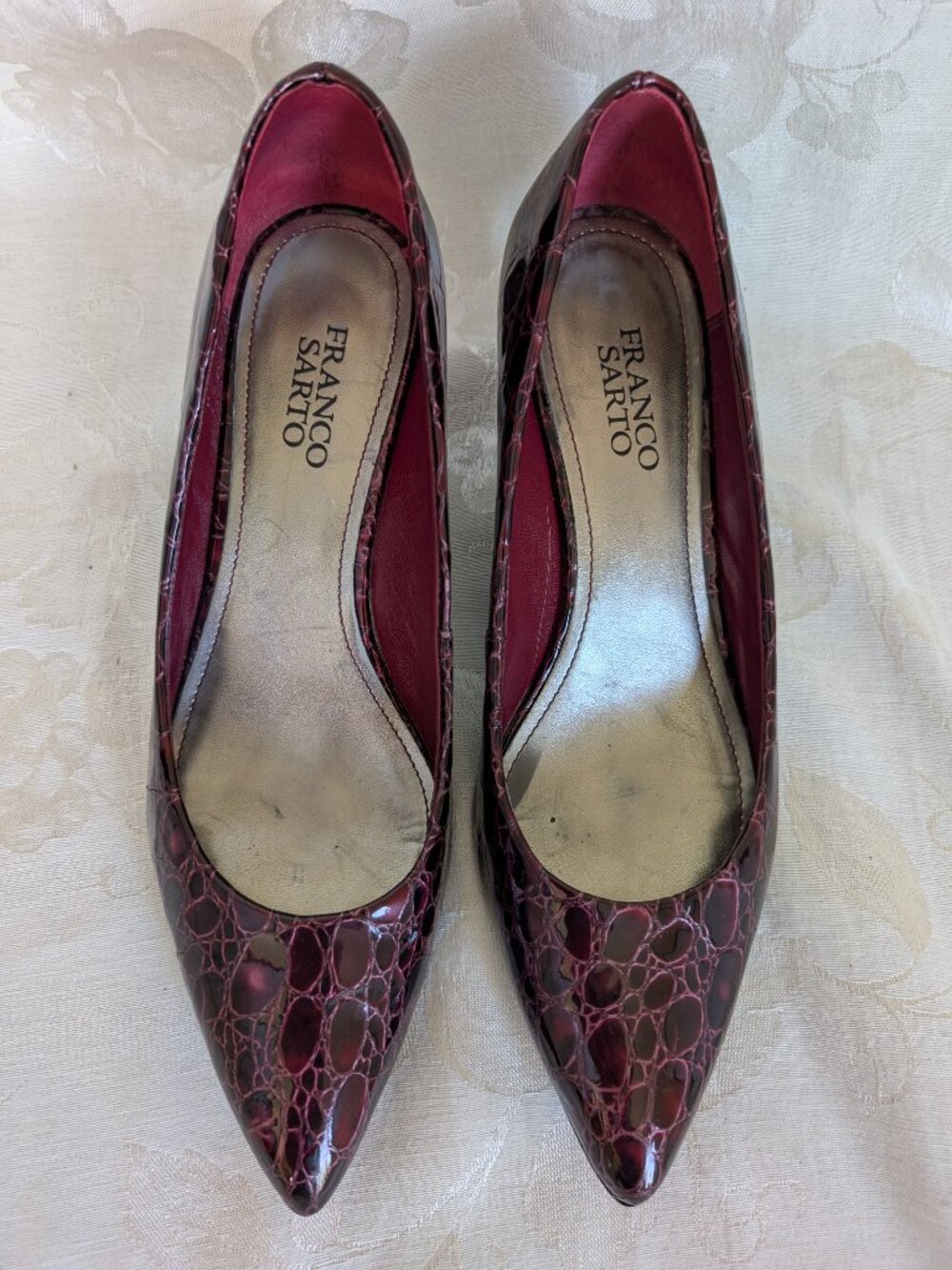 Genuine Leather Faux Croc Burgundy Kitten Heels FRANCO SARTO Designer pumps - Picture 6 of 6